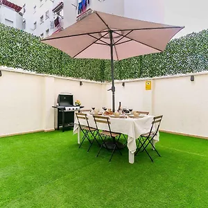 Bajo Urbano Boutique En Carlos Haya Con Terraza Y Parking Apartamento
