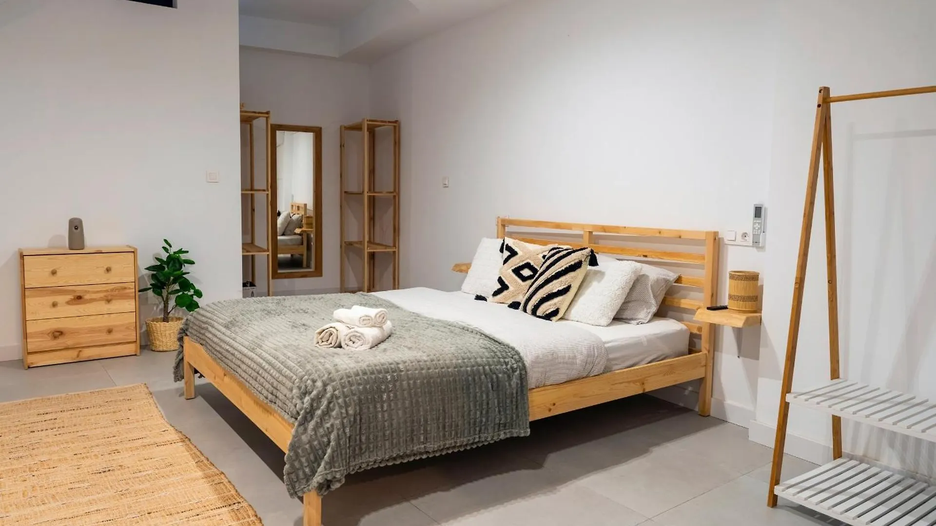 Apartment Andrea In Malaga Center 0*,